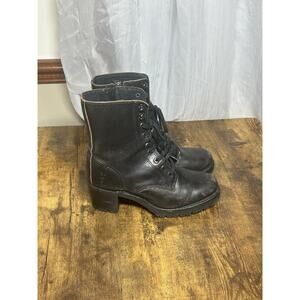 Frye Sabrina Combat Moto Lug Lace Up Boot Black Made in USA 8 M Women’s